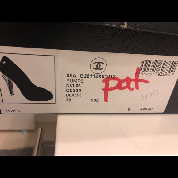 Chanel 39 Black White Patent Cap Toe Pump Heels - Picture 1 of 4